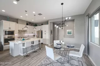 Photo #2: 6377223 Listing