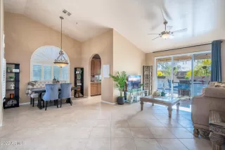 Photo #3: 6377274 Listing