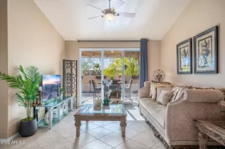 Photo #5: 6377274 Listing