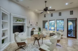 Photo #5: 6377461 Listing