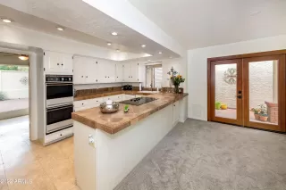 Photo #2: 6377483 Listing 