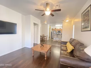 Photo #5: 6377935 Listing