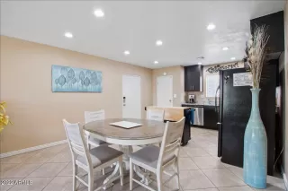 Photo #6: 6377963 Listing 