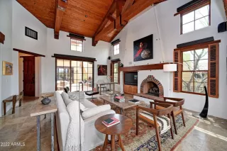 Photo #4: 6378010 Listing