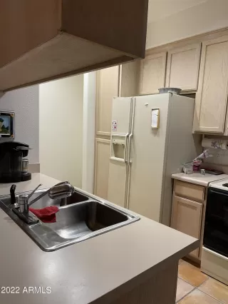 Photo #5: 6378099 Listing