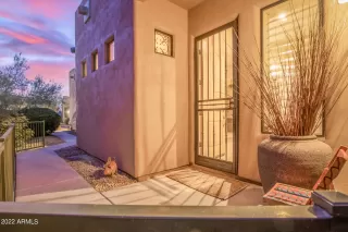 Photo #2: 6378175 Listing 