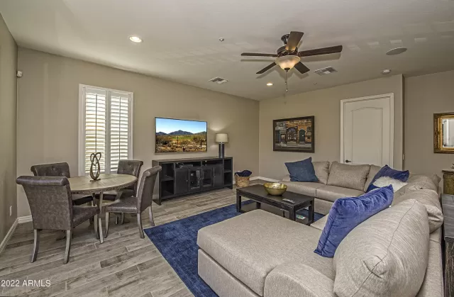 MLS: 6378434 Condo For Sale