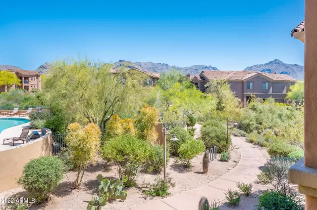 MLS: 6378558 Condo For Sale