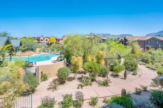 Photo #5: 6378558 Listing