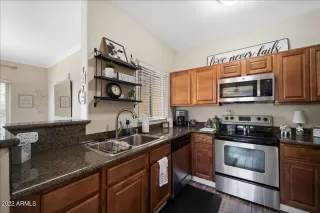 Photo #4: 6378616 Listing