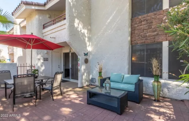 MLS: 6378660 Condo For Sale