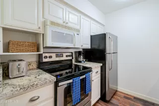 Photo #1: 6379193 Listing 