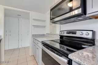Photo #3: 6379254 Listing 