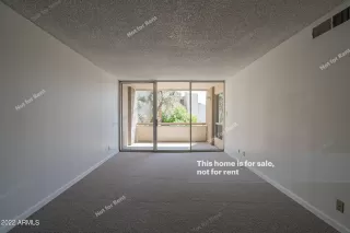 Photo #4: 6379516 Listing