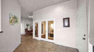 Photo #3: 6379657 Listing