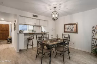 Photo #4: 6379726 Listing