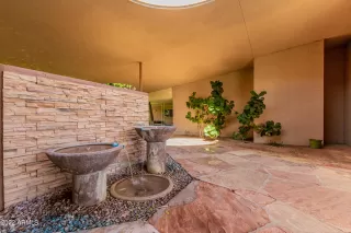 Photo #4: 6379887 Listing