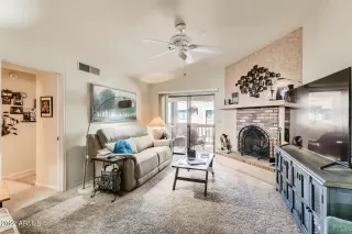 Photo #1: 6379939 Listing