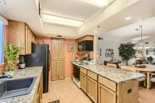 Photo #3: 6379939 Listing