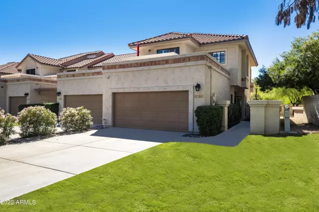 MLS: 6380323 Condo For Sale