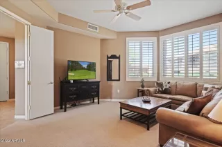 Photo #2: 6380406 Listing