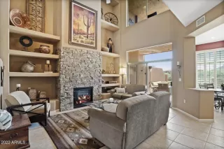 Photo #4: 6380406 Listing