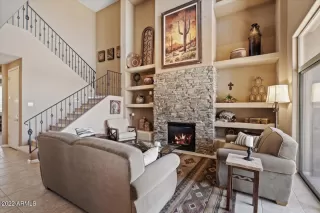 Photo #6: 6380406 Listing