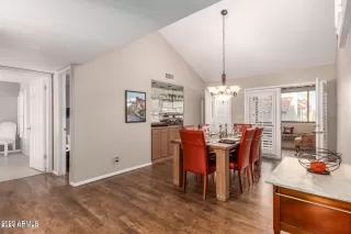 Photo #4: 6380433 Listing 