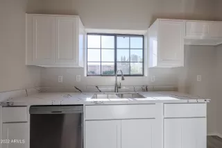 Photo #3: 6380591 Listing 