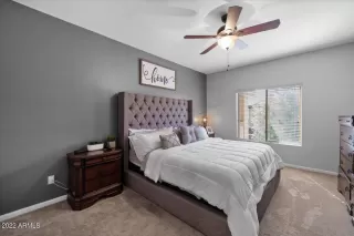 Photo #5: 6380618 Listing