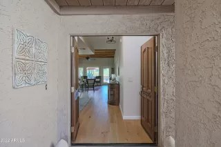 Photo #4: 6380642 Listing