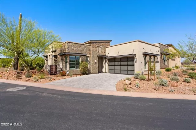 MLS: 6380691 Condo For Sale