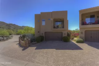 Photo #2: 6380772 Listing