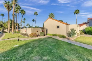 Photo #5: 6380826 Listing 