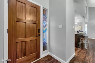 Photo #6: 6380826 Listing 