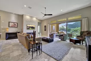 Photo #3: 6380952 Listing 