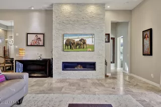 Photo #4: 6380952 Listing 