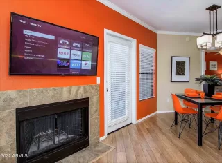 Photo #2: 6381296 Listing