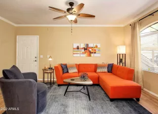 Photo #3: 6381296 Listing