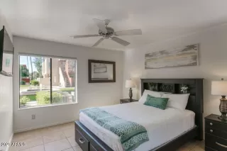 Photo #6: 6381362 Listing