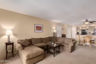 Photo #2: 6381402 Listing 