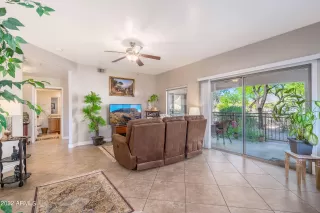 Photo #4: 6381499 Listing 
