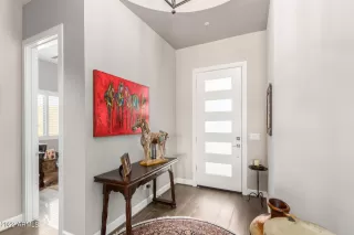 Photo #3: 6381551 Listing