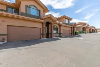 Photo #3: 6381566 Listing