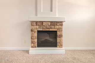 Photo #6: 6381566 Listing