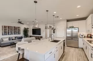 Photo #6: 6381574 Listing 