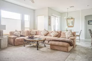 Photo #3: 6381597 Listing