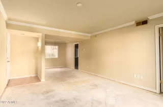 Photo #4: 6382222 Listing 