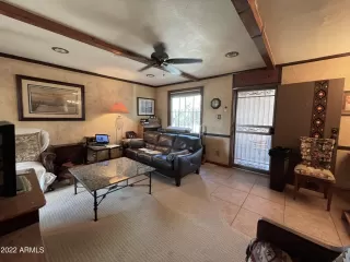 Photo #4: 6382270 Listing