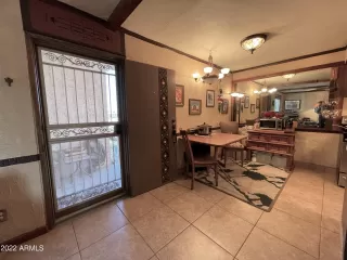 Photo #5: 6382270 Listing